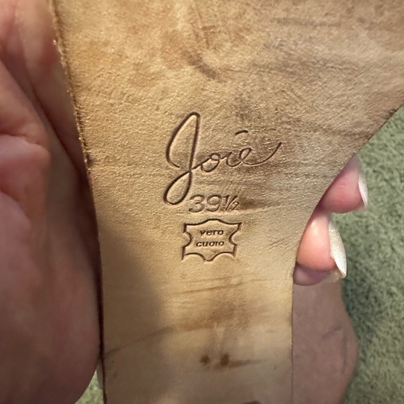 Joie Opal Sandals. Owned by Hayley Hubbard wife of Tyler of Florida Georgia Line - Picture 3 of 8